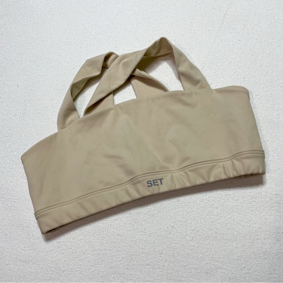 SET Active Other - SET Active Sports Bra Size M in Cream